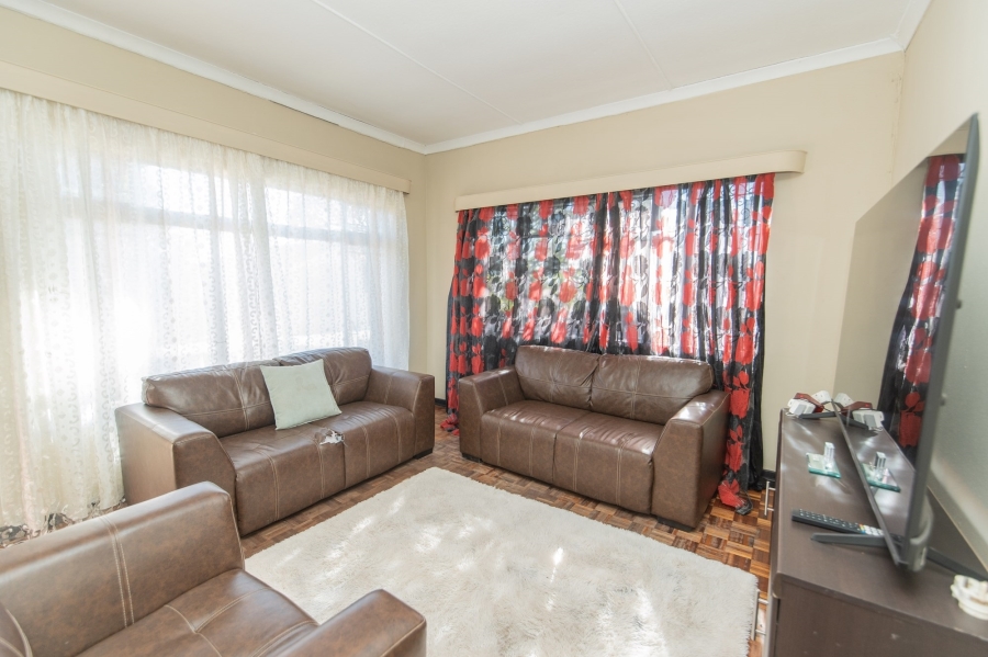 2 Bedroom Property for Sale in Korsten Eastern Cape